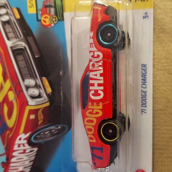 ❤️ Hot Wheels '71 Dodge Charger - Picture 7 of 8